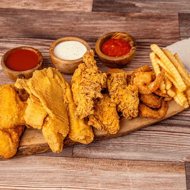 Seafood Platter - 5 items.