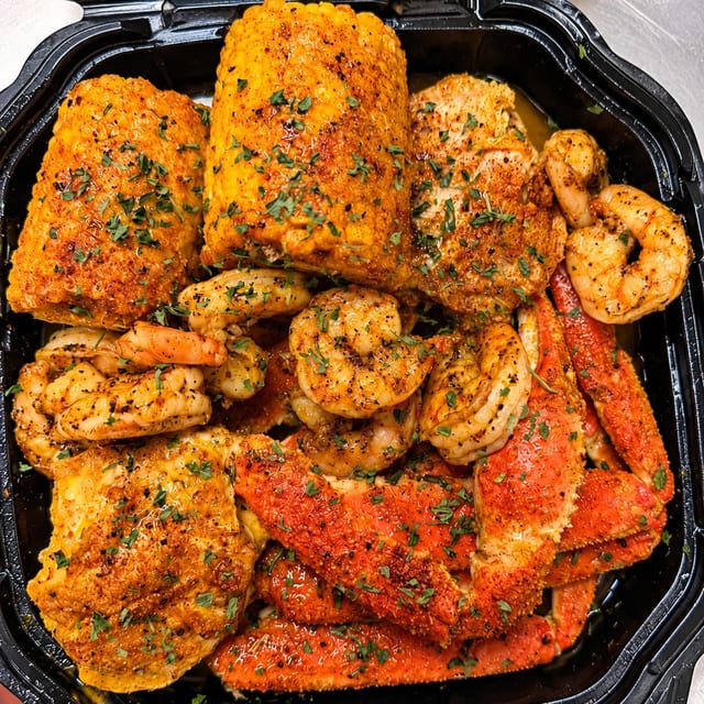 Snow Crab 1LB Combo.